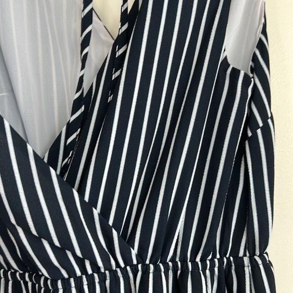 Romper-dress - Picture 8 of 9